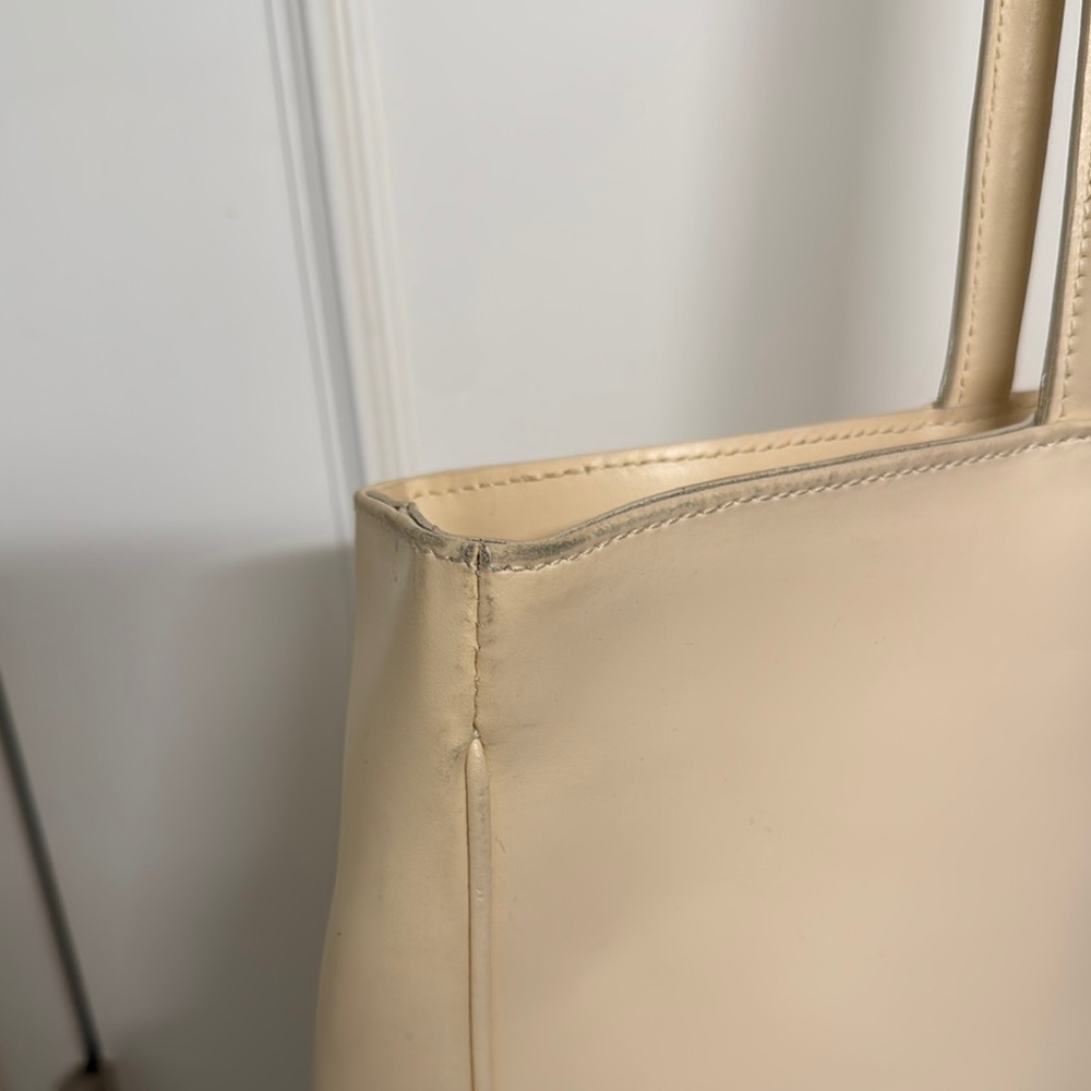 Vintage Furla Cream Leather Tote Bag - Picture 2 of 9
